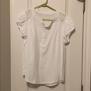 1/4 button white top with puffy shoulder